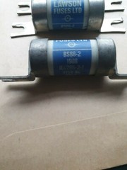 LAWSON BS88-2 40A FUSE QTY: 4 (R1S13.3B2)