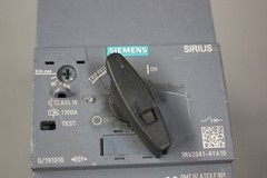 SIEMENS SIRIUS 3RV2041-4YA10 MOTOR STARTER CIRCUIT BREAKER