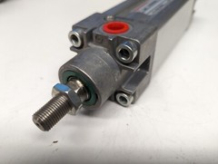 New Norgren Double Acting Pneumatic Cylinder 40mm Bore 80mm Stroke PDA/8040/M/80