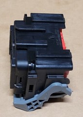25 Pieces TE CONNECTIVITY 2386198-1 68 Positions , Hybrid Female Black Housing