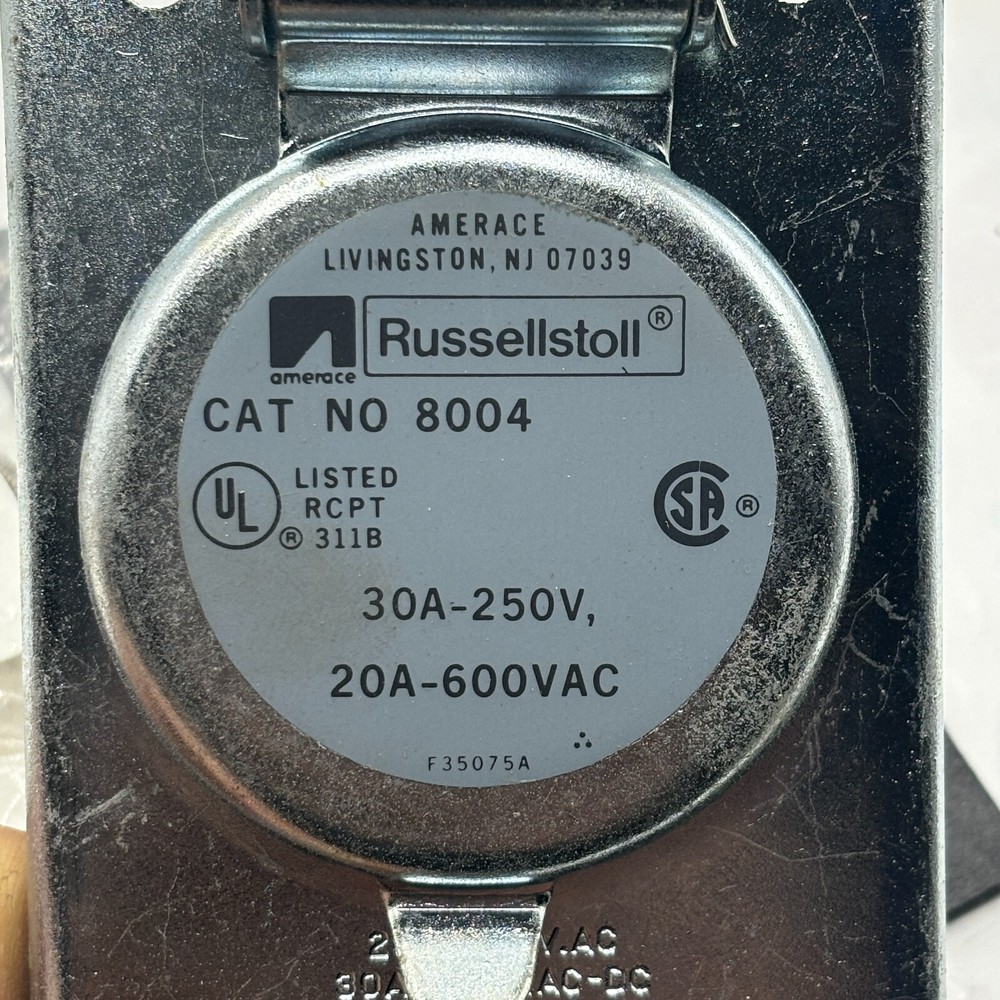 Russellstoll/Ameraca 8004 30A-250V,20A 600VAC EVER-LOK RECEPTALCE ⭐