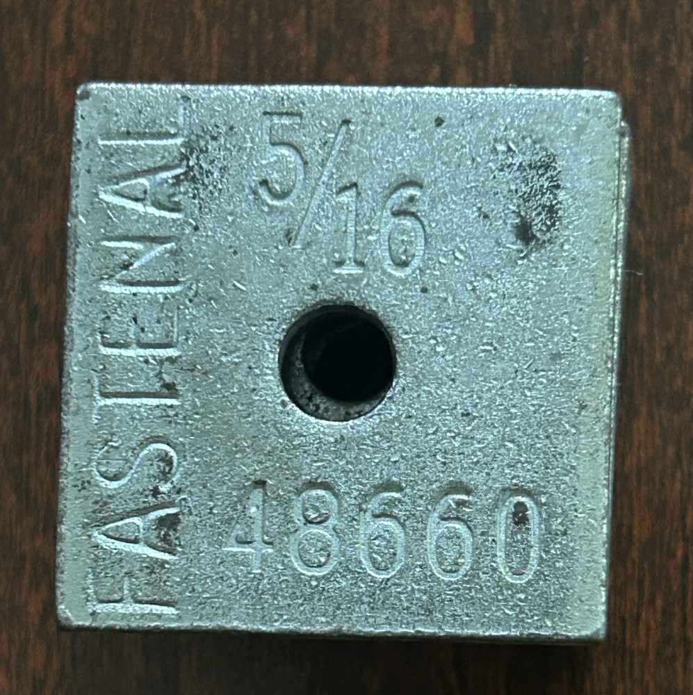 Fastenal 48660, 1/4″ Bolt, 5/16″ Hole, Steel, Square, Strut Channel Washer-Qty-7