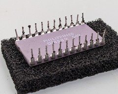 Analog Devices AD565JD/+ High Speed 12-Bit Monolithic D/A Converter
