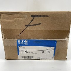 T889 Eaton Crouse-Hinds series Condulet Mark 9 conduit outlet body