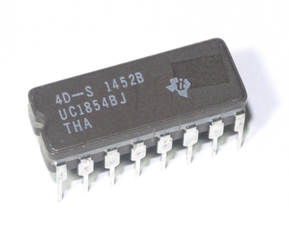 UC1854BJ TEXAS Power Factor Correction PREREGUL 0.3mA 115kHz CDIP16… [1pcs]