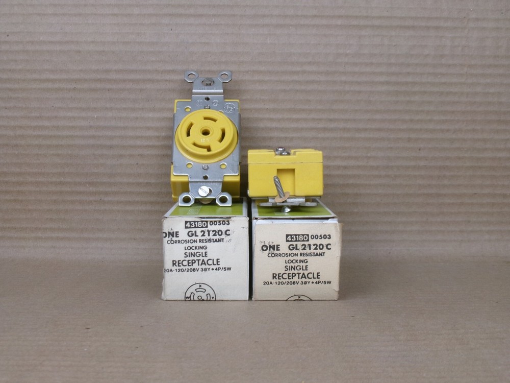 New lot of 2 GE GL2120C Corrosion Resistant Locking Receptacle Wiring Device AK