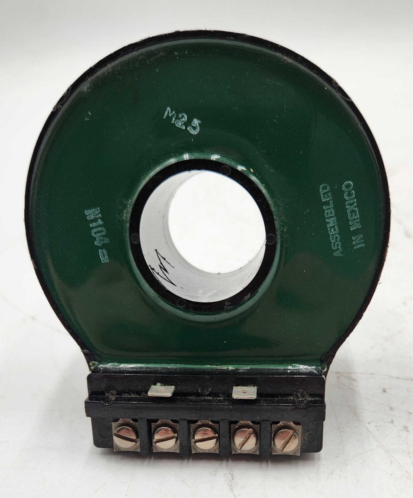 GE 139C4970G164 Neutral Current Transformer Amp Sensor 600A-1600A Used