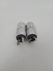 Lot of 2 – ABMP2/400 Italfarad 400V Capacitor – Next Day Option