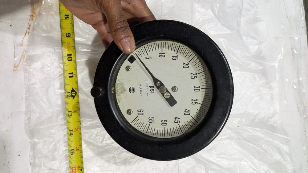 USG U.S. GAUGE DIAL NO. 33003 SOLFRUNT PRESSURE GAUGE, 0-60PSI
