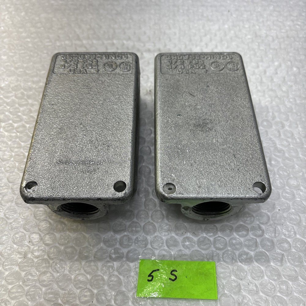 ** NEW CROUSE-HINDS 1/2″ FS1 3/4″ FS2 CONDUIT OUTLET (QTY2) &WARRANTY#