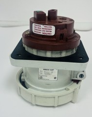 EATON CORPORATION ARROW HART NO. AH460R7W PIN AND SLEEVE RECEPTACLE 3 POLES