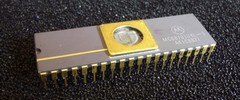 Vintage Motorola MC68701U4L-1 CPU, Purple Ceramic IC with Gold Pins and Lid