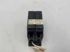 Cutler-Hammer CHSA Series A Secondary Surge Arrester Plug-On 240 Volt AC 2 Pole