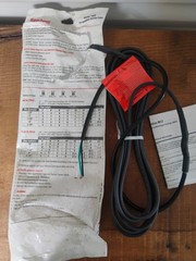 Raychem W52-12L Heat Trace 12′ 6 watts Per Foot 240 VAC