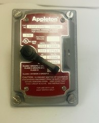 EMERSON APPLETON NO. EDSF23WQ FRONT OPER COV-CHAMF-SW-3W 20A