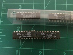 21 Pieces ML4821CP – ML4821 Power Factor Controller IC In Original Tube New