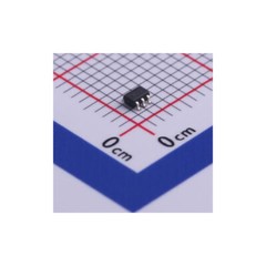1pcs CBM8541ASC7 SC-70-5