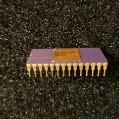 Z80-CTC / MK3882P-10 – MOSTEK – Counter/Timer Circuit DIP28 Gold Ceramic, unused