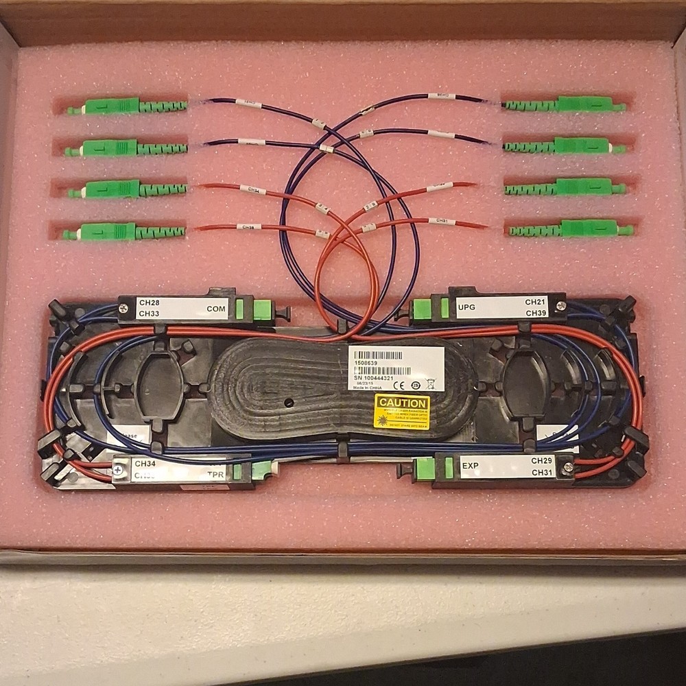 NEW Arris OM4100 4-Channel MUX/DEMUX Pair ODW04K5FB3T1K03 Splice Tray NOS