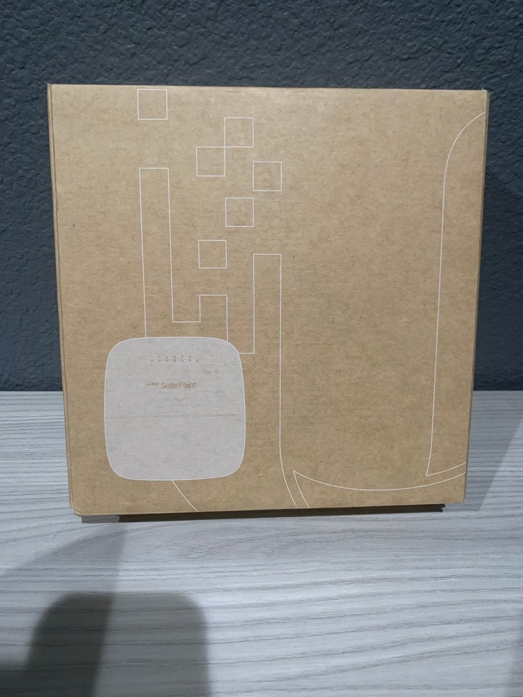 Ubiquiti sunMAX SolarPoint SM-SP-40 Smart Solar MPPT Controller