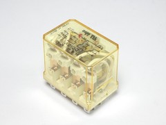 *Box of 10* Idec RH4B-UL Relay 12VDC LED Indicator – NEW Surplus!
