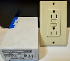 Leviton 6599-AI Receptacle Outlet (20AMP) New Factory Boxed