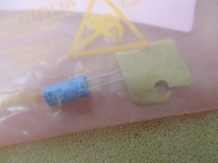 AMAT 0630-90222 CAP FXD 10MF 35V CEB