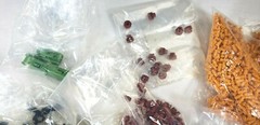 LOT OF CABLE SEALS DIFFERENT WIRE GROMMETS CONNECTORS SEALED