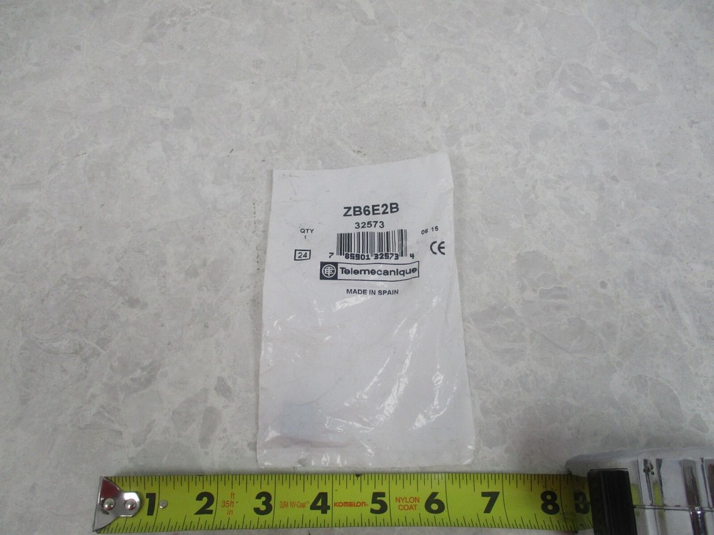 TELEMECANIQUE ZB6E2B CONTACT BLOCK, U0326