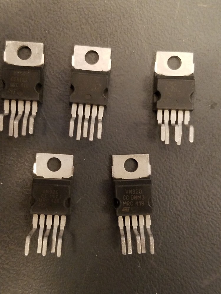 ST Micro VN920 5-pin Expedited Pentawatt package, 5 each, N-Channel; 30 Amp, NOS