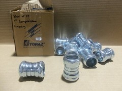 NEW Topaz Box of 12 1″ Compression Coupling Connector Straight AK
