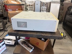 VINTAGE GW Instek APS-9301 AC Power Source (APS9301) 300VA Variable Frequency