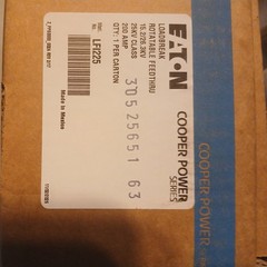Eaton LFI225 25kV 200A Loadbreak Rotatable Feedthru Insert Cooper Power NEW