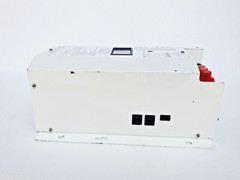 NEWMAR PHASE THREE PT-24-8W Three Stage Smart Charger 24 VDC / 8 A Marine Grade