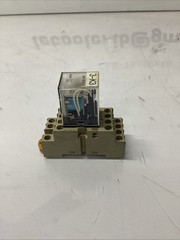 RS 394-9071 3949071 Relay 24VDC w/ Socket 1947C N-197