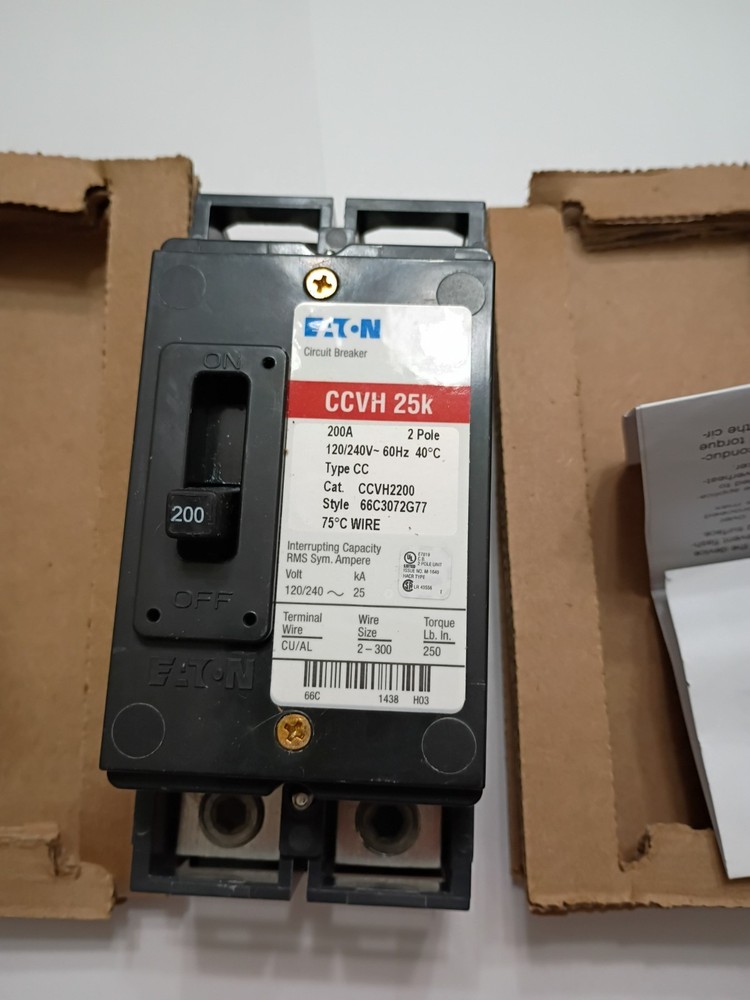 NEW IN BOX – Eaton – CCV2200 – 200A CCVH 25K Tenant Main Circuit Breaker