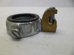 OZ/GEDNEY IBC-100 GROUNDING CONDUIT NUT BRASS DROP IN LUG LOT OF 3 FITTINGS NOS