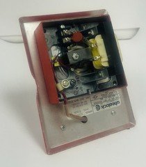 EATON CORPORATION WHEELOCK NO. BSA-804-84-SA HORN STROBE SERIES 31T-115