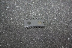 lot of (2) 68A50 ACIA Asynchronous Communications Interface Hitachi HD468A50P IC