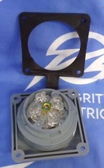 NIB HUBBELL FLANGE TWIST-LOCK INLET WATERTIGHT HBL2815SW 30A 4P 5W 120/208V 1YR