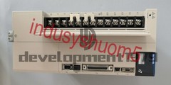 1PCS NEW YASKAWA SERVER DRIVE SGD7S-330A00B202