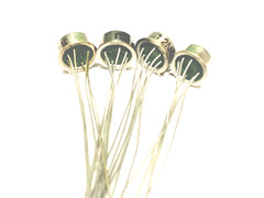 LOT OF 2 2N2356 Transistor, Silicon OLD GOLD BY MEGA