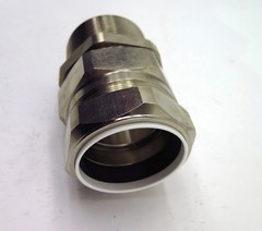 CMP Appelton Cable Gland 63 C2KX 2-1/2″ NPT Brass Nickel Plated