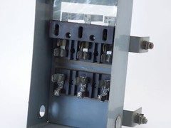 Westinghouse 1470723-A Fusible Cover Operated Bus Plug, 240VAC, 3P, 60A, 60Hz