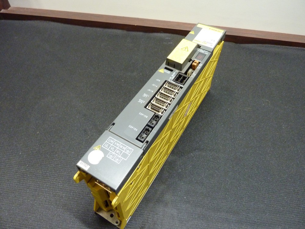 Fanuc A06B-6096-H201 F Servo Amplifier Module 1.5KW Input 283-325VAC/DC (30588)