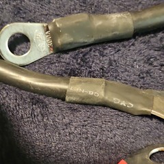 Heavy-duty Battery Cables with Ring Terminals High-current DC Applications. New