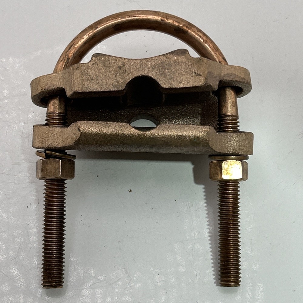 Ilsco GPL-34, 2″ IPS, 2/0 to 250 KCMIL, Bronze/Copper, U-Bolt Ground Clamp , 1pc
