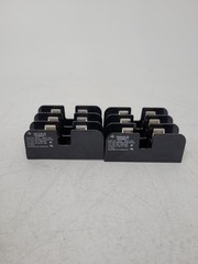 Lot of 2 – 30313 Gould Shawmut 30 Amp 600 Volt Fuse Holder – Next Day Option