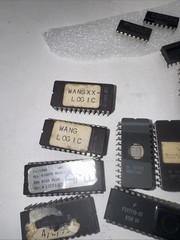 LOT of 25 EPROM IC MEMORY CHIPS – VARIOUS NAME BRANDS