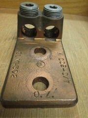 O.Z. Gedney Copper Lug SLMH502 4/0-500MCM 2W 2 bolt Used